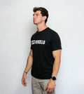 Camiseta Vercello Essential Negra Blanca