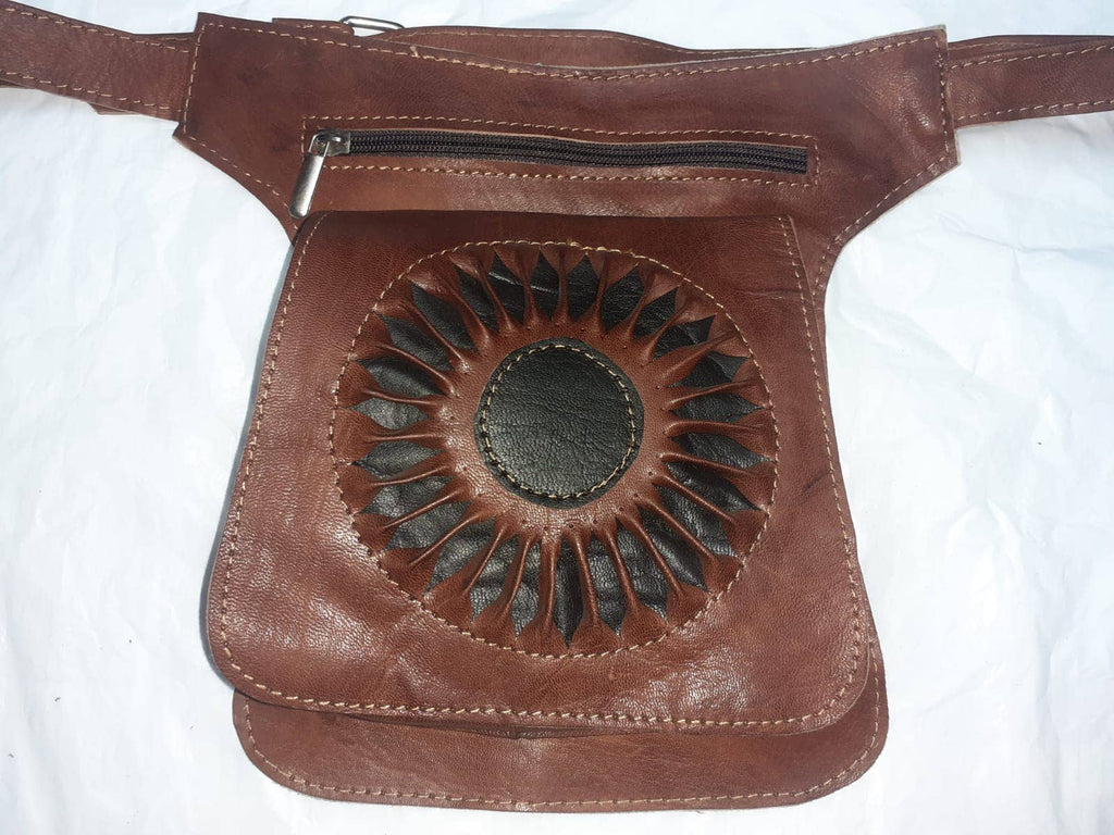 Cartuchera Plana Rosetón — Bolso Pequeño de Cuero Mujer