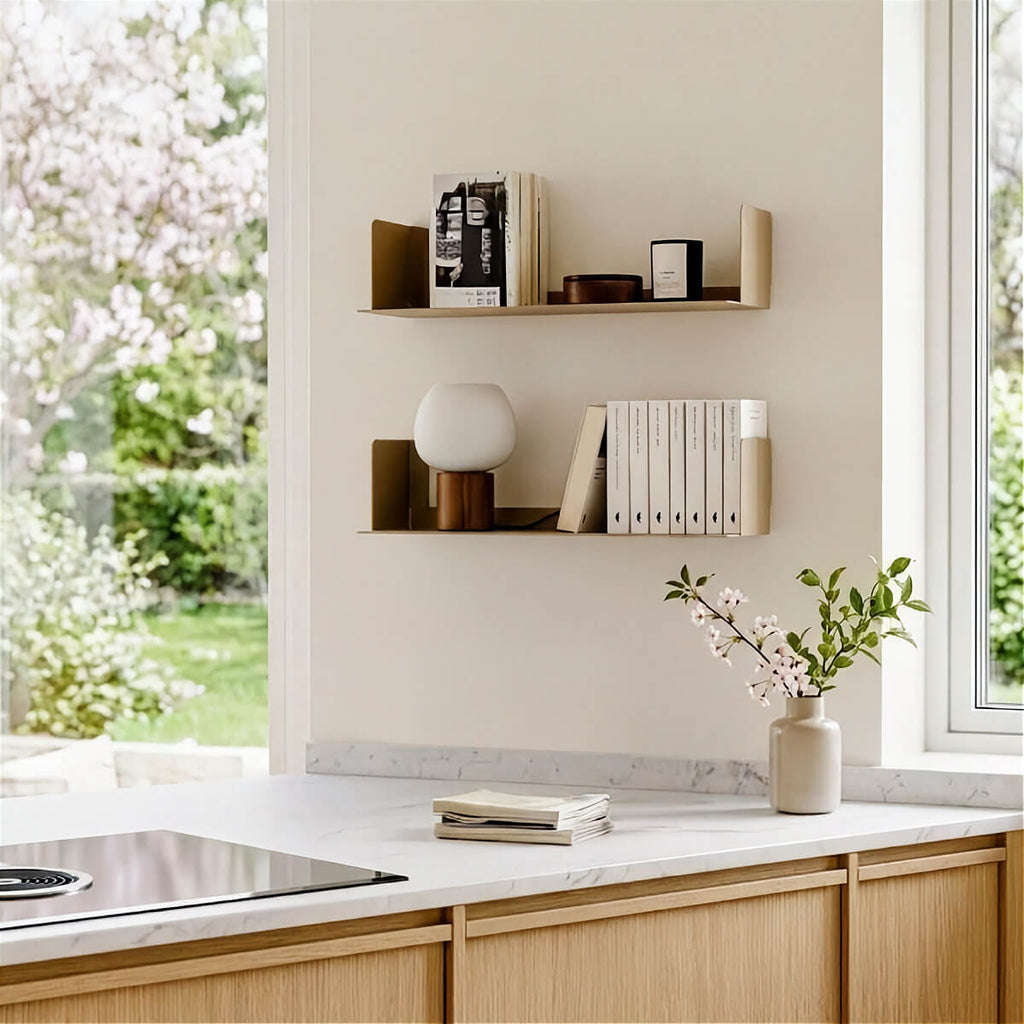 Estantería de pared metálica Bergamo – repisa flotante para libros