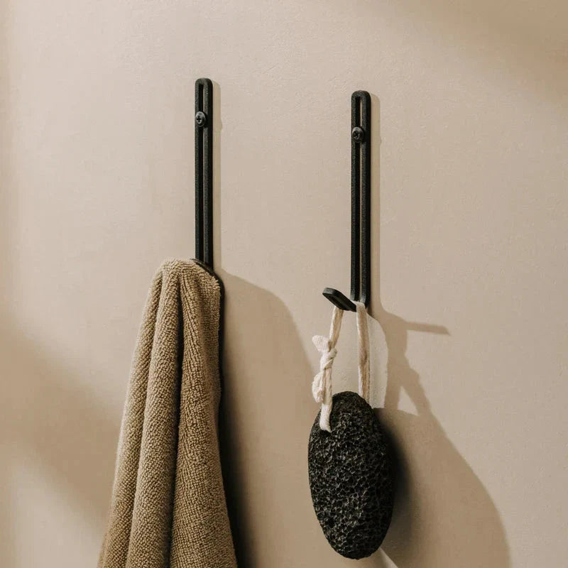 Gancho Denia – percha de pared en metal
